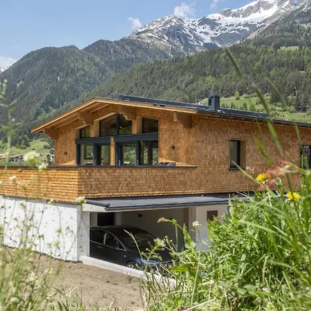 Vega - Arlberg Prázdninový dům *